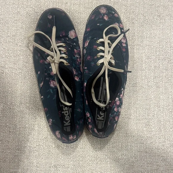 Keds Women's Dark Floral Sneakers - Navy - Picture 4 of 4